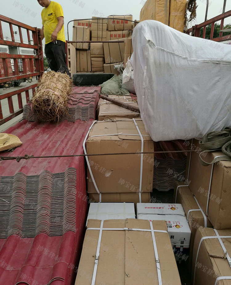 7月坤寶樹脂瓦發貨忙 口碑相傳贏來更多訂單