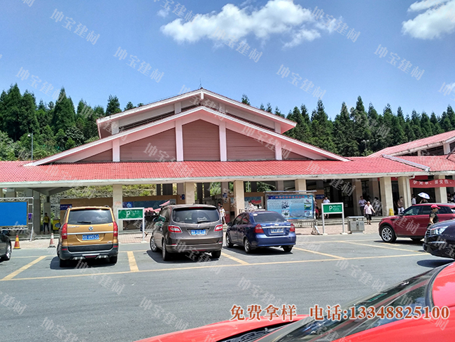 高速服務區(qū)樹脂瓦房屋圖
