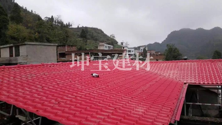 貴州合成樹脂瓦_(dá)銅仁江口區(qū)新農(nóng)村改造項(xiàng)目