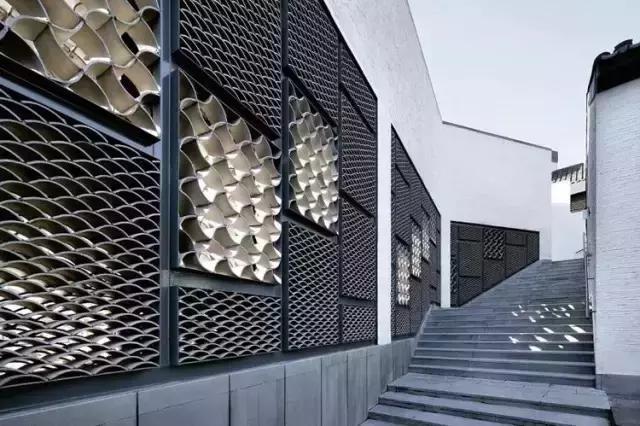 青瓦灰墻，高瓴飛檐，處處消磨時光